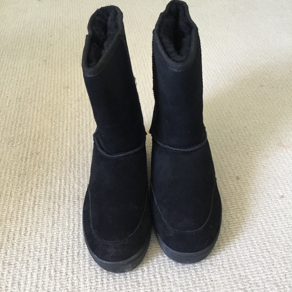 Women's Black Suede Mid-Calf Winter Booties